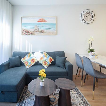 Modern Townhouse Close To City With Full Kitchen - Ellerslie Auckland Exteriör bild